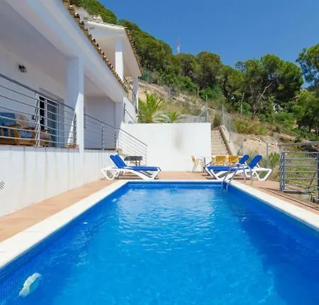 Sleeps 9 Pool Wifi *