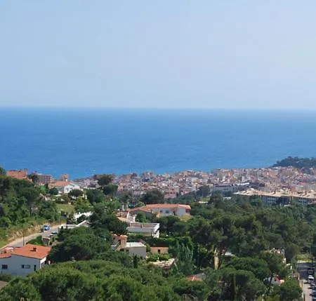 Villa Sleeps 9 Pool Wifi Lloret de Mar