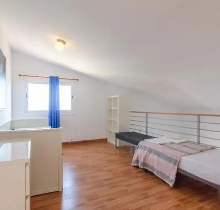 Sleeps 9 Pool Wifi Villa *